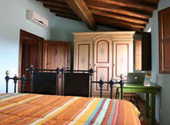 Aparthotel Borgo Le Capannelle Castel Ritaldi