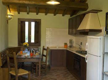 Borgo Le Capannelle Aparthotel *