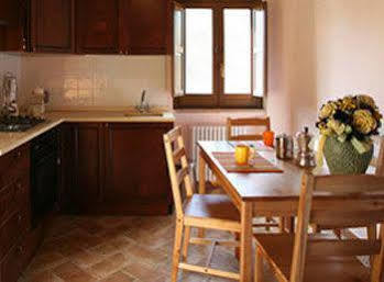 Borgo Le Capannelle Aparthotel